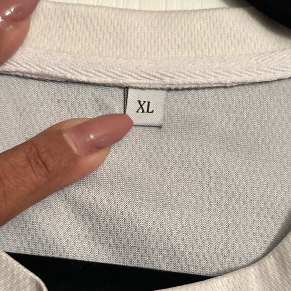 2/ $17 Faux Vest & Tie XL Tee - Picture 4 of 7